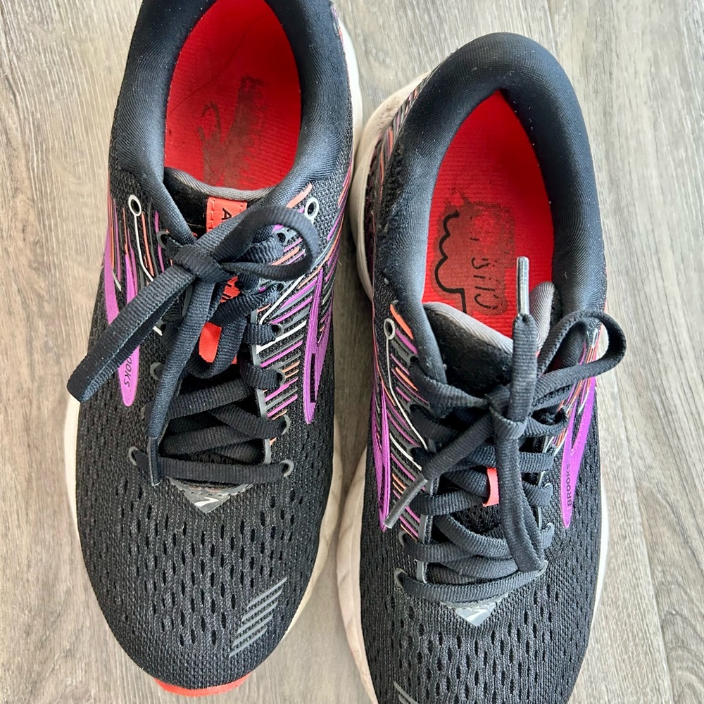 Brooks Black and Purple Athletic Shoes